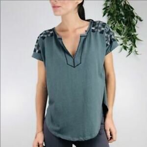 Madewell Embroidered Split-Neck Tee Green/Navy